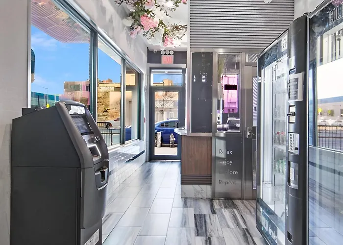 Hotel 365 Bronx - Yankee Stadium
